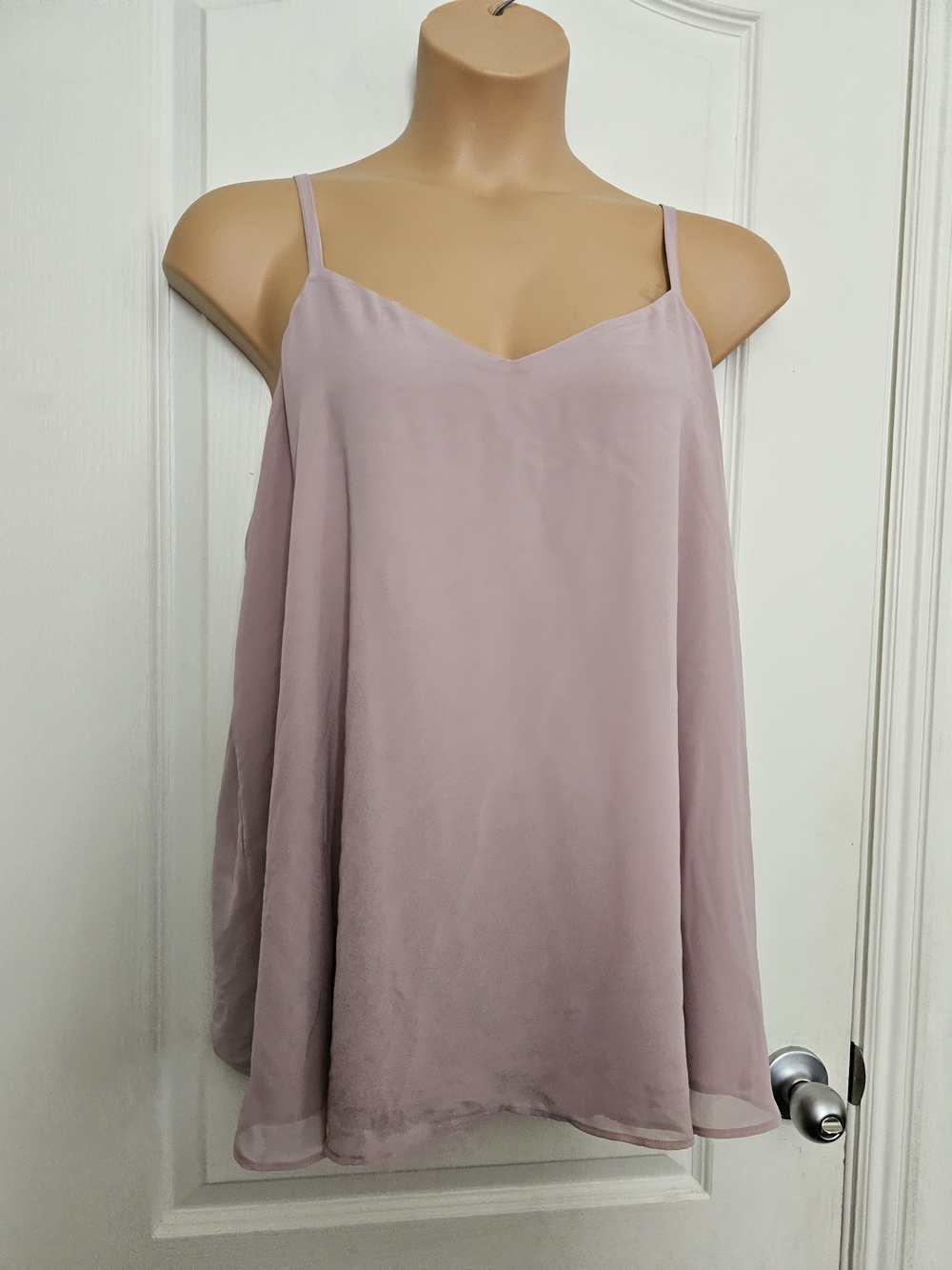 Torrid Sz 2 Dusty Mauve V-Neck Adjustable Strap Camisole - Picture 5 of 10